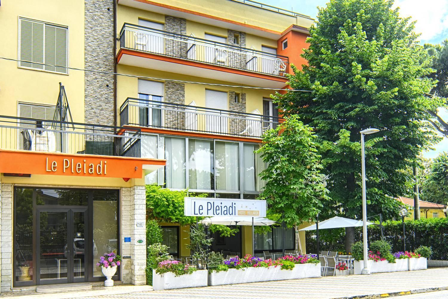 Hotel Le Pleiadi بيلاريا-إيجيا مارينا المظهر الخارجي الصورة
