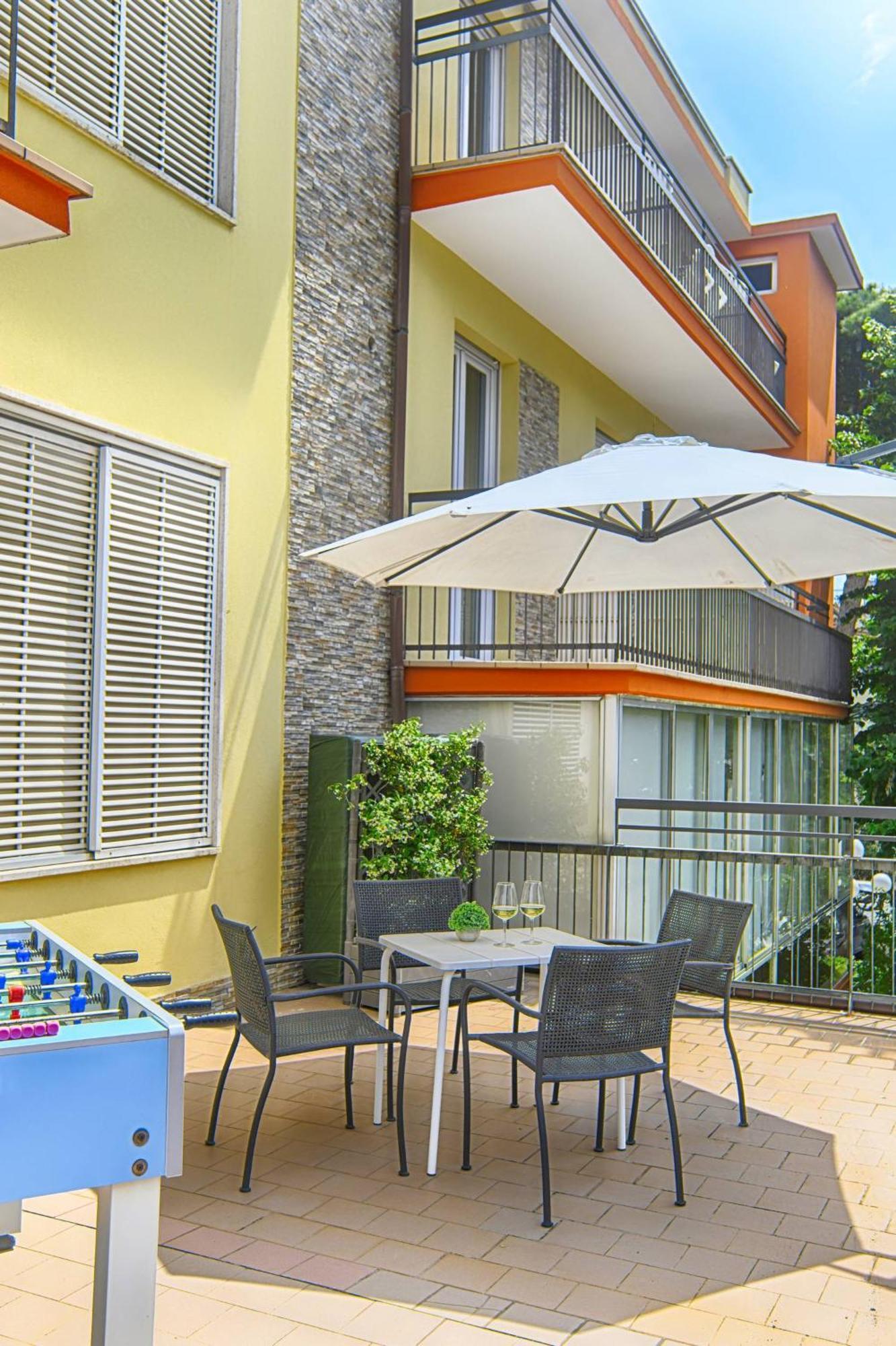 Hotel Le Pleiadi بيلاريا-إيجيا مارينا المظهر الخارجي الصورة