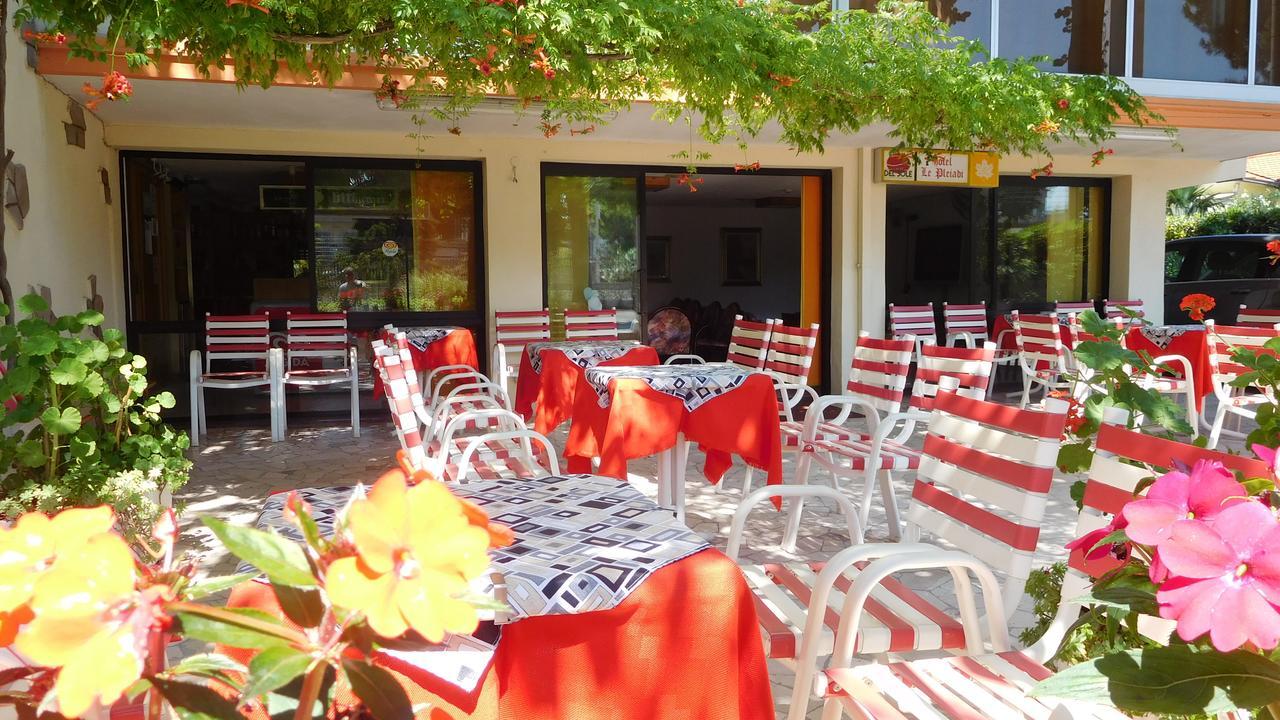Hotel Le Pleiadi بيلاريا-إيجيا مارينا المظهر الخارجي الصورة
